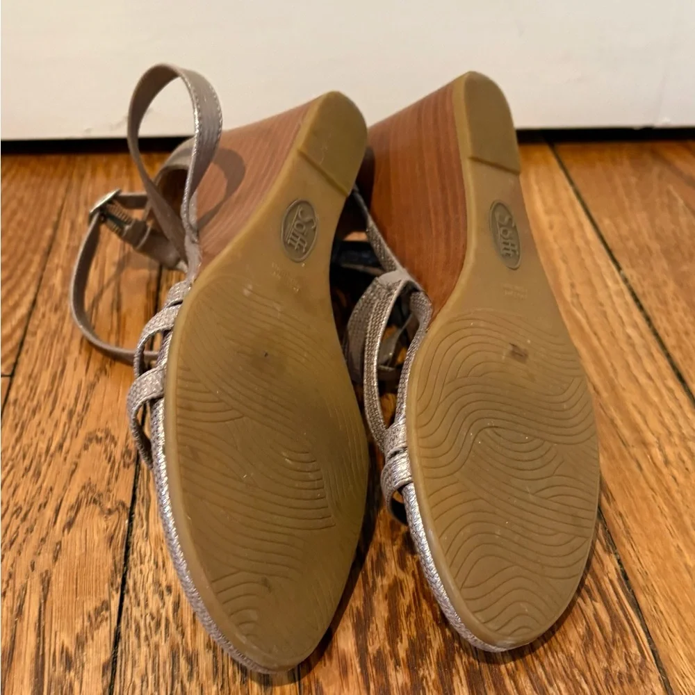 Sofft Silver Textured Leather Wedge Sandals